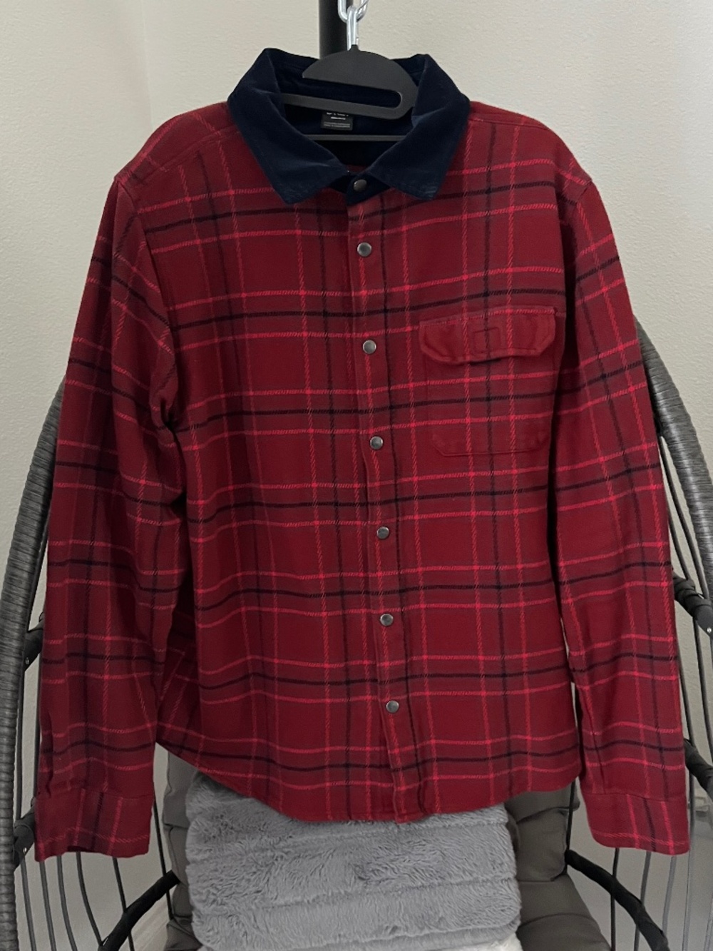 OAKLEY Men's Bear Cozy Flannel 2.0 Iron Red Checker NWOT
